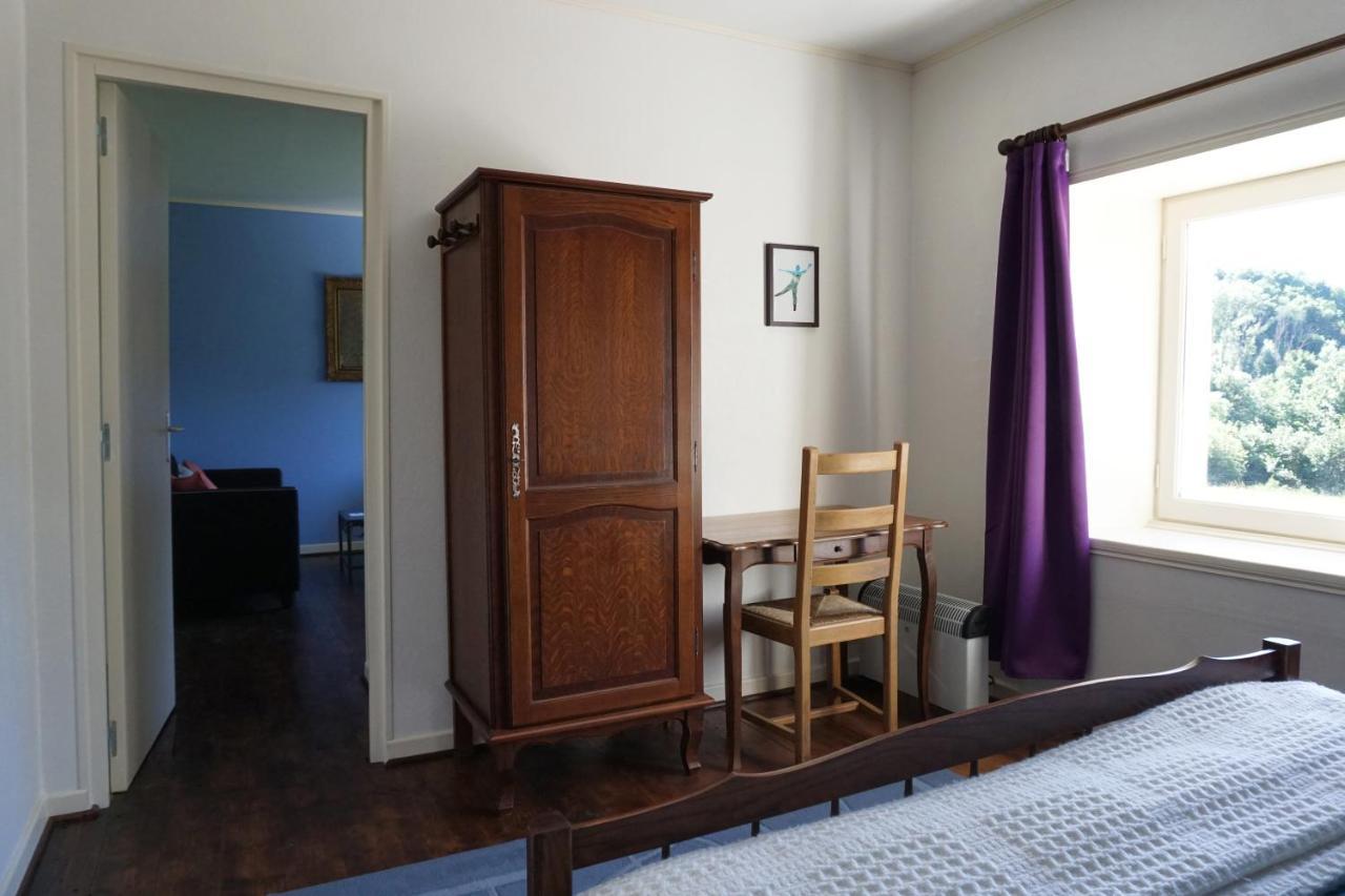 Bed and Breakfast Les Neuf Bouleaux à Job Extérieur photo