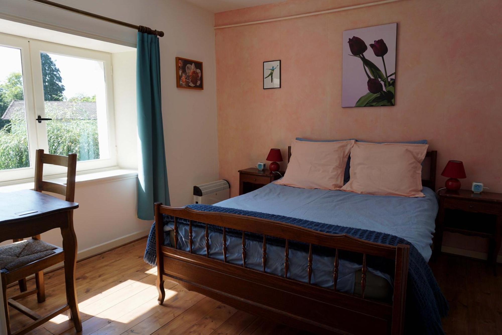 Bed and Breakfast Les Neuf Bouleaux à Job Extérieur photo