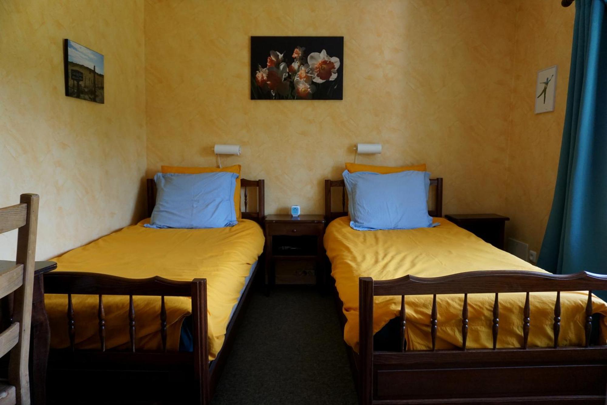Bed and Breakfast Les Neuf Bouleaux à Job Extérieur photo